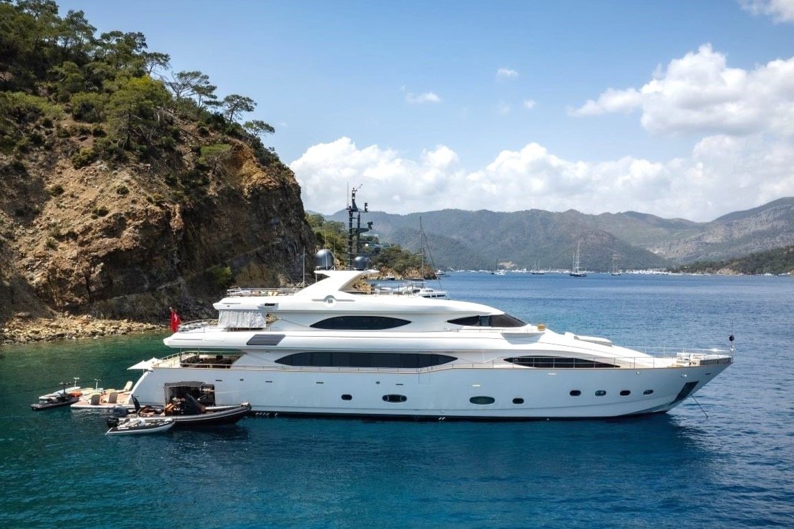 contact-yachts-ariela_0013