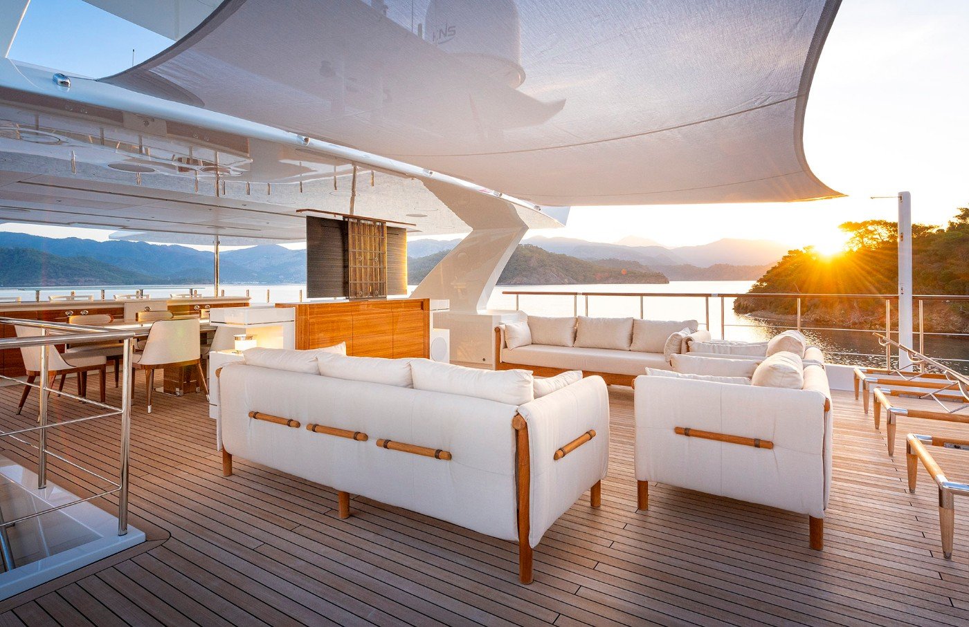 contact-yachts-sunrise-036