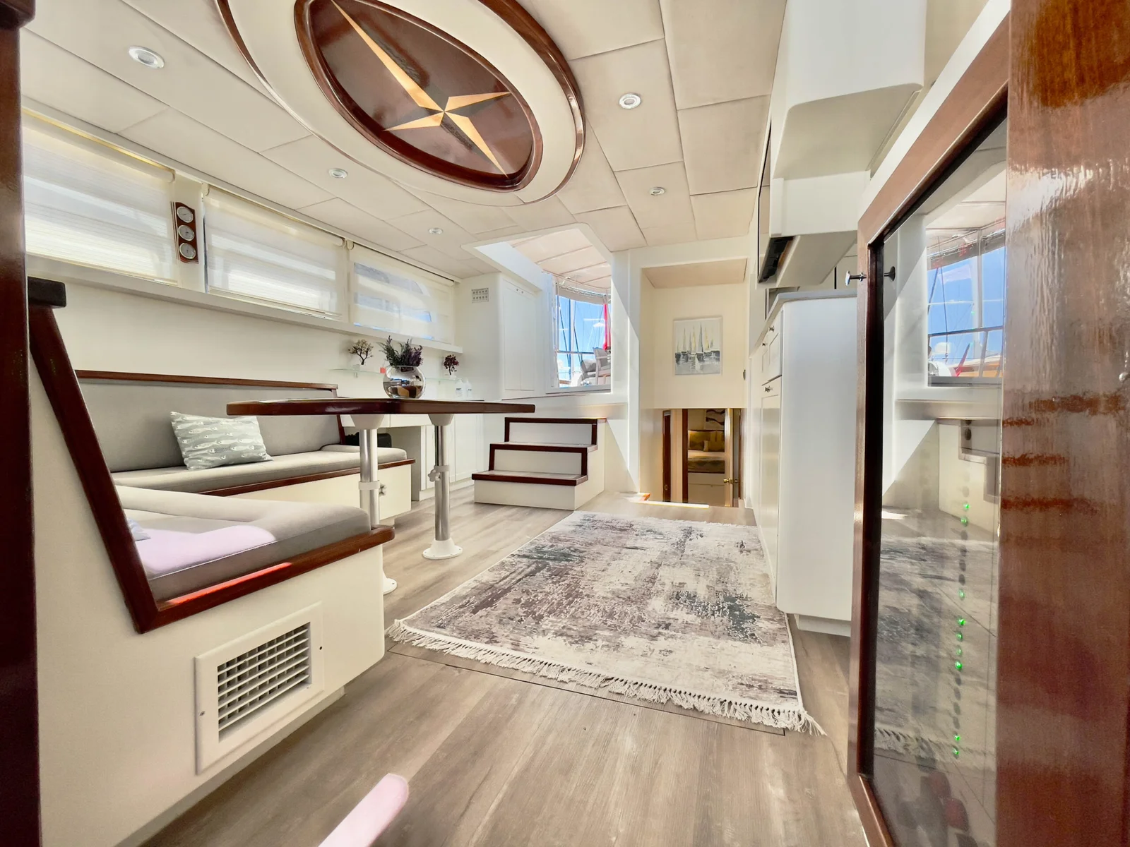 derya-deniz-gulet-yacht-saloon-photo-scaled