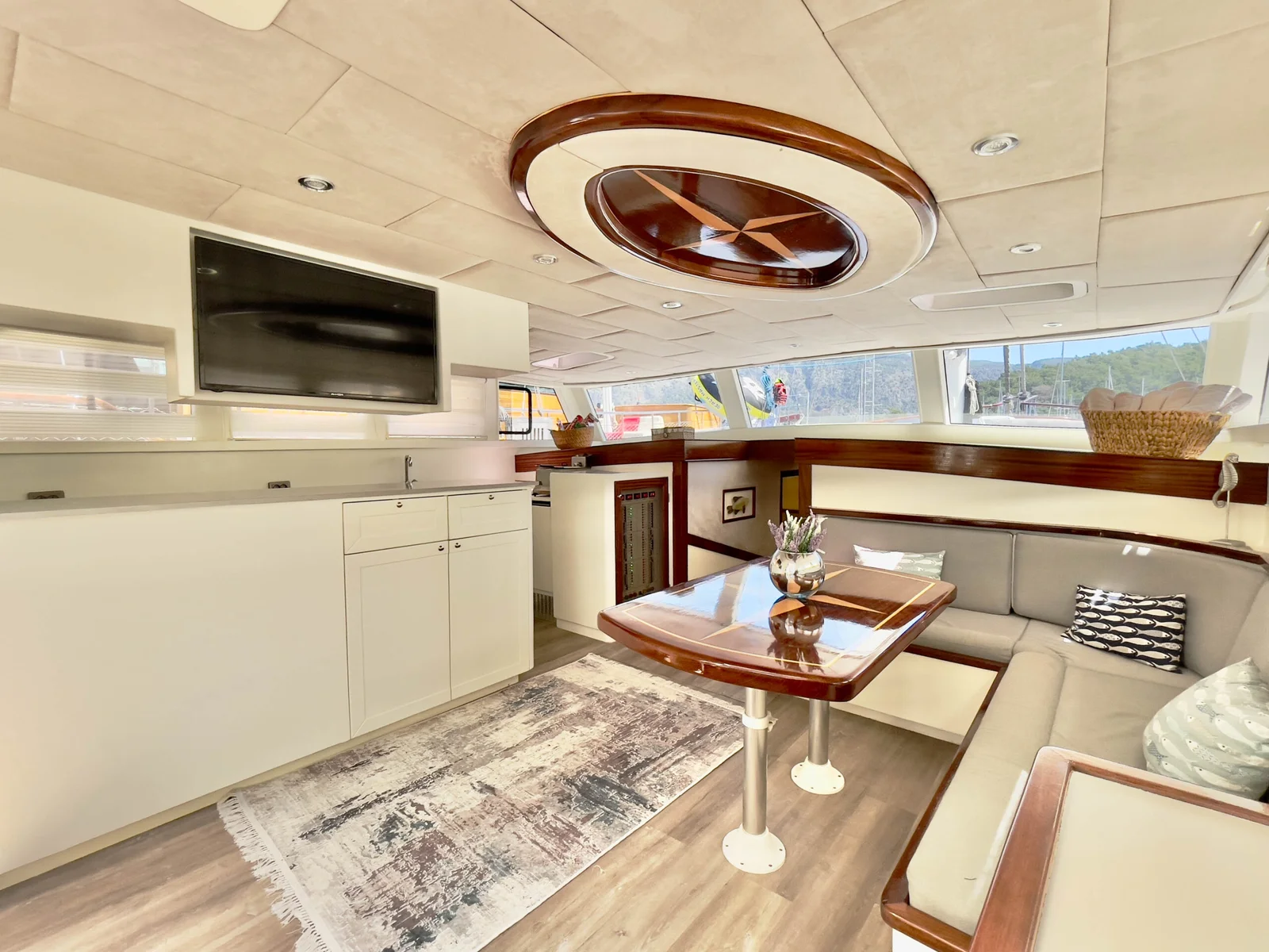 general-view-of-saloon-derya-deniz-scaled