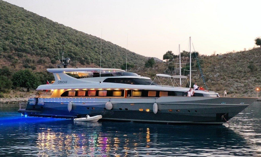 goldenyachting_10-jpeg-6eq