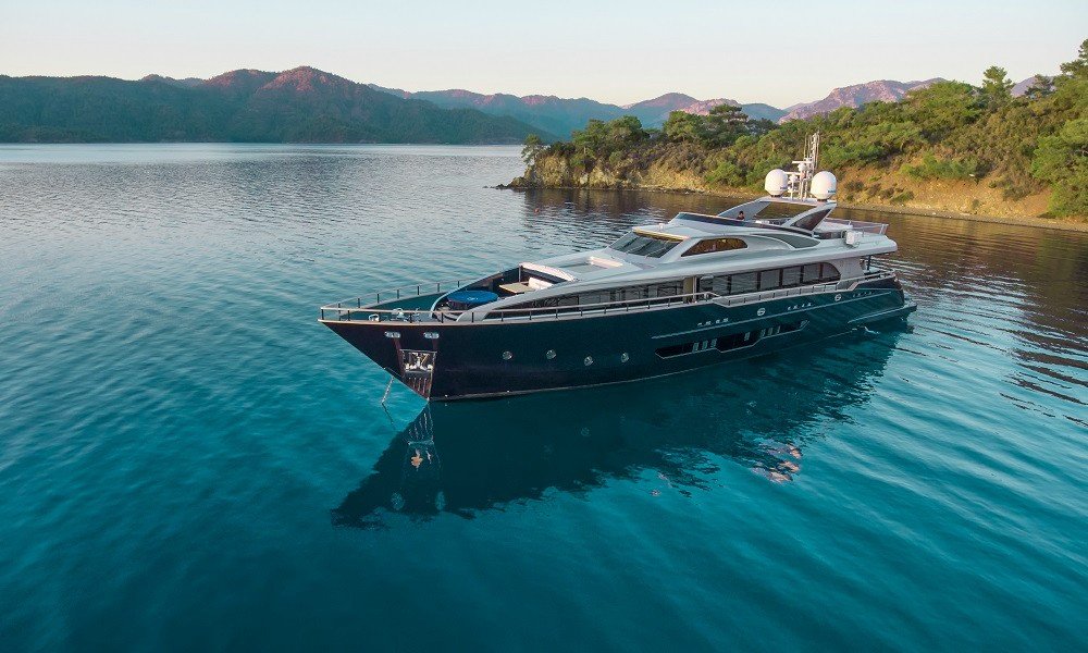 goldenyachting_dis1-jpg-Rm5-Kopya