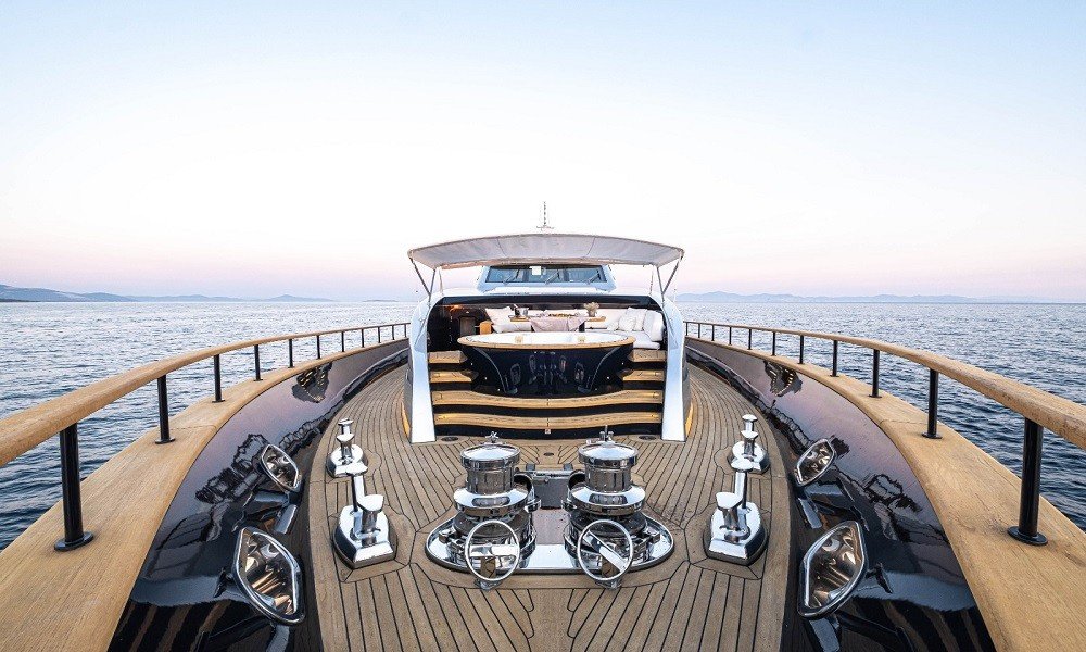 goldenyachting_fly6-jpg-p6c-Kopya