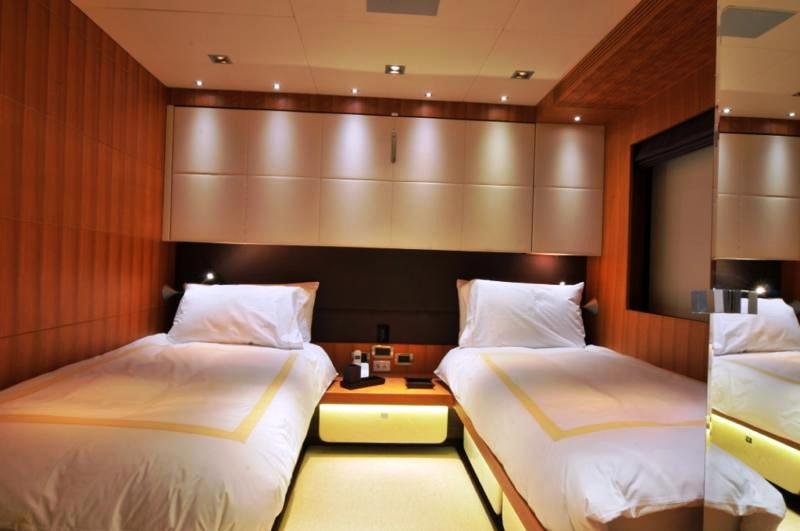 meya-meya-yacht-charter-in-mediterranean-4