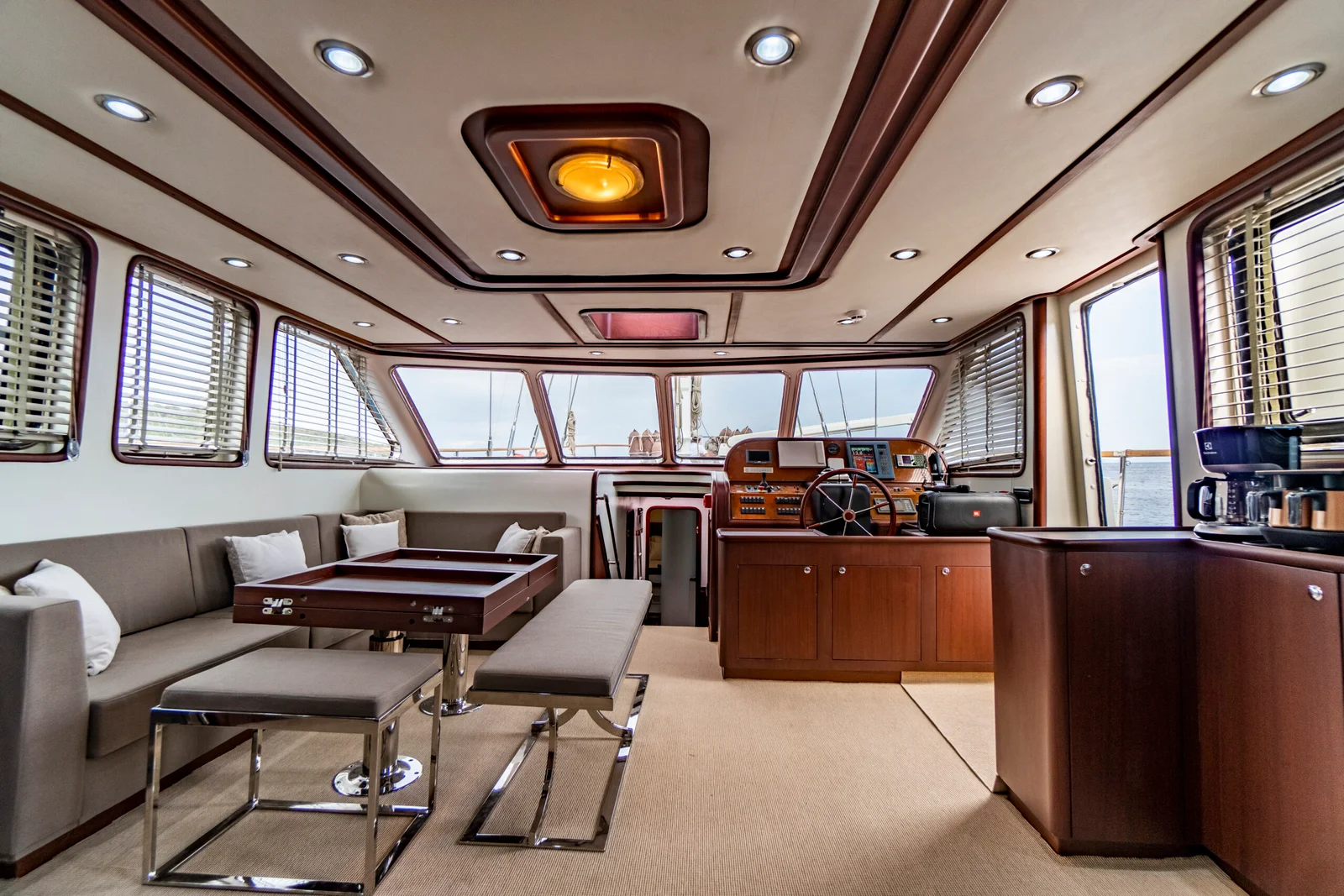 opus-yachting-sailing-yacht-luja-interior-saloon-to-front-overview-1-scaled