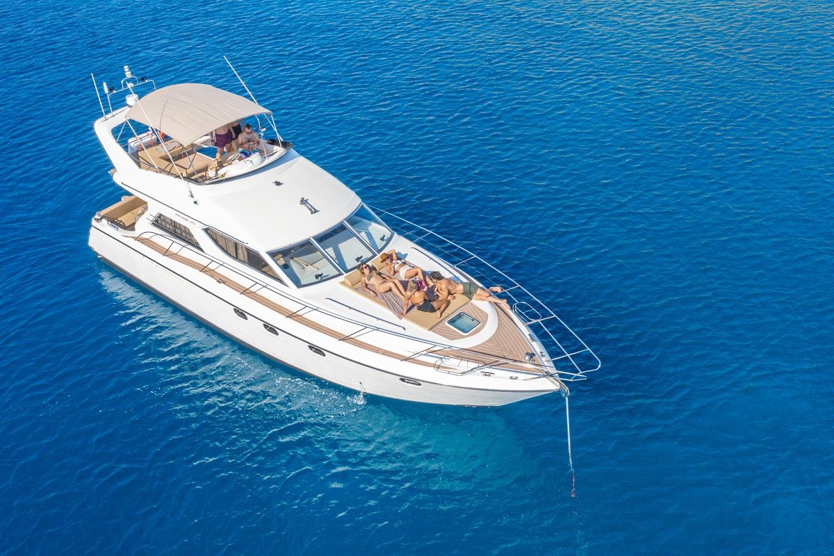 PRINCESS 47