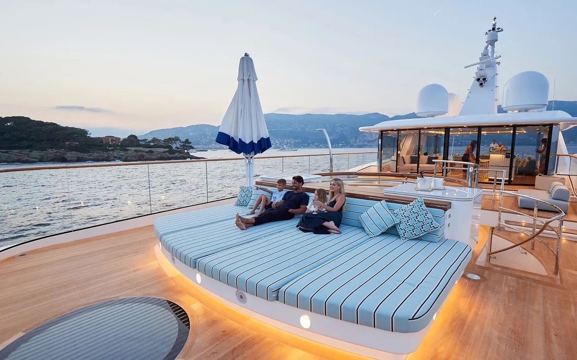 contact-yachts-coral-ocean_0015