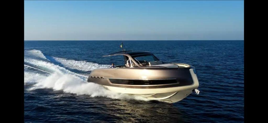 INVICTUS TT460